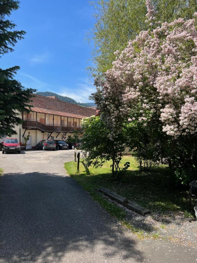 Landhotel Groggerhof Obdach ภายนอก รูปภาพ