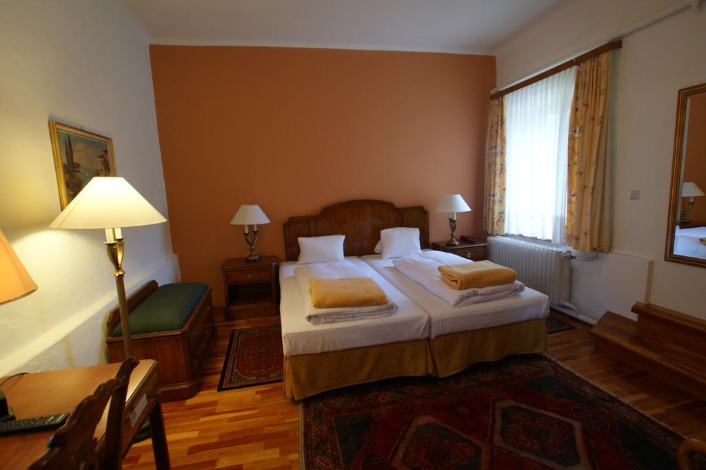 Landhotel Groggerhof Obdach ภายนอก รูปภาพ